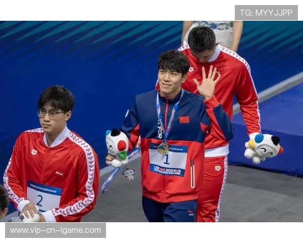 世界游泳锦标赛中国队携手夺金，实力稳步提升，世界游泳锦标赛中国队携手夺金,实力稳步提升的是谁